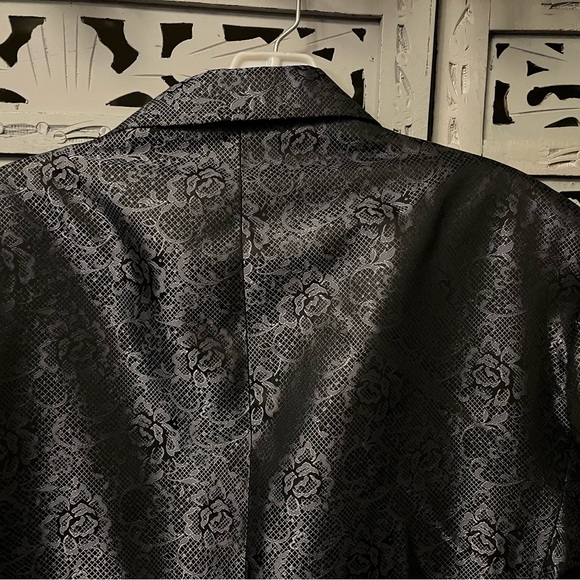 MIGUEL WILSON (MENS 56) (WOMENS 16/18) BLACK & GREY SLICK FLORAL JACQUARD BLAZER - Picture 9 of 12
